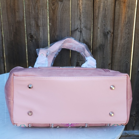 Montana West Aztec Concealed Carry Tote+ Wallet - Picture 4 of 8